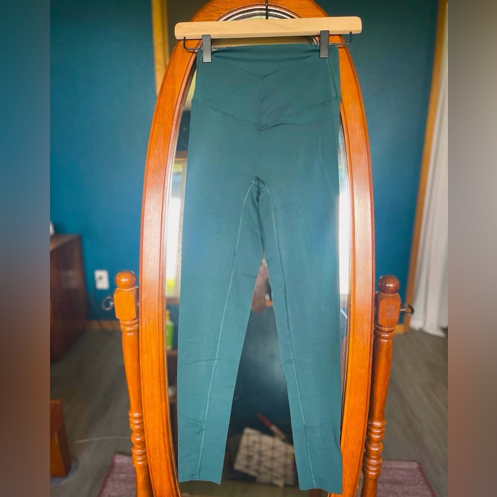 ʻIwa Company Crossband 7/8 Leggings